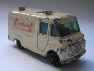 Matchbox No.62B Commer T.V. Service Van