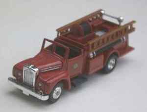 Gorgi 1953 Mack B Open Pumper - Lexington