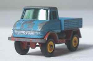 Mercedes-Benz Unimog 406 (Matchbox)